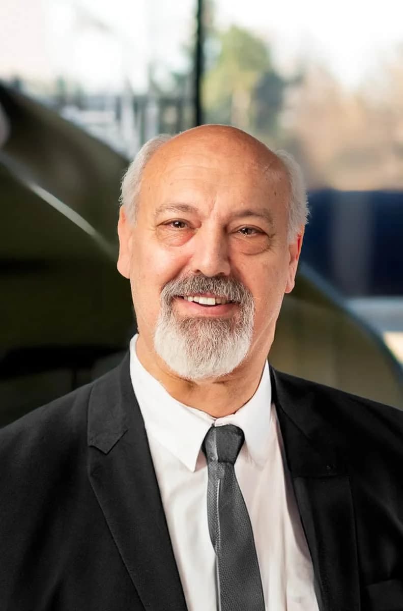 Tony Papadogiannis